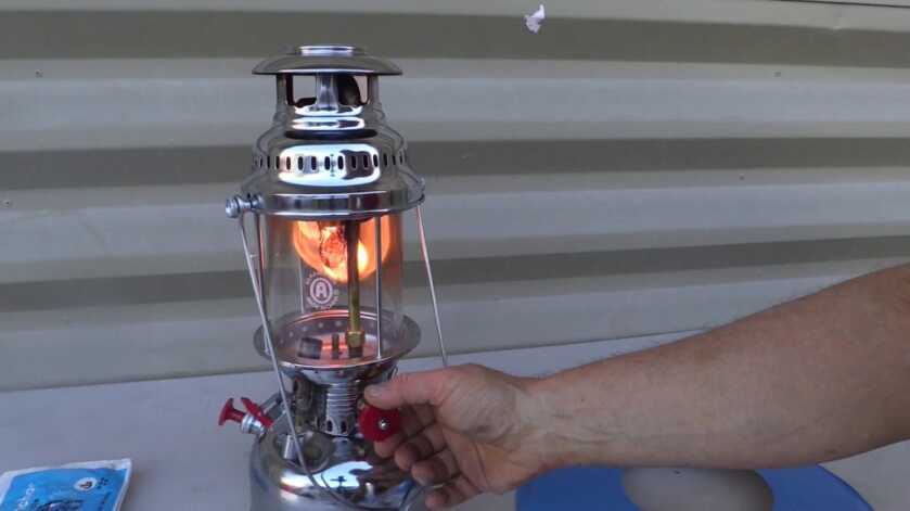 Diesel Pressure Lanterns - 500 Candlepower -Prepping 101 Diesel Pressure Lanterns - 500 Candlepower -Prepping 101
