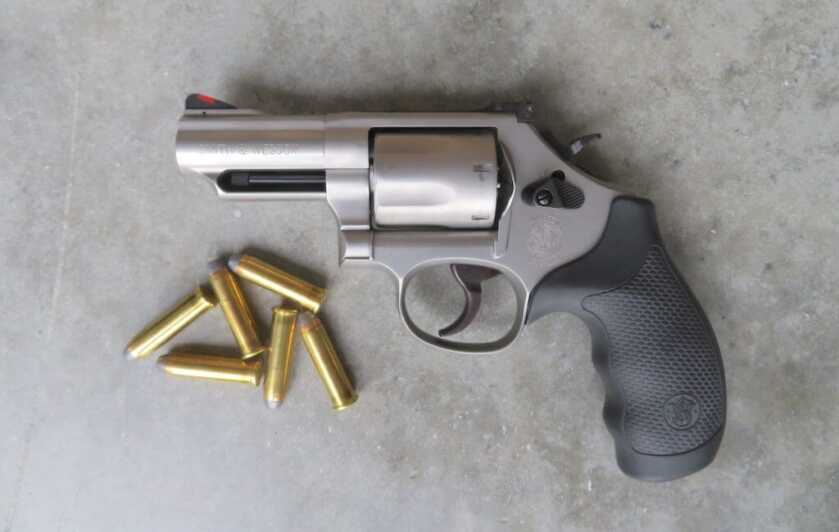 2 - S&W Model 66 Combat Magnum: Benchmark In 357 Magnum Carry Smith & Wesson Model 66