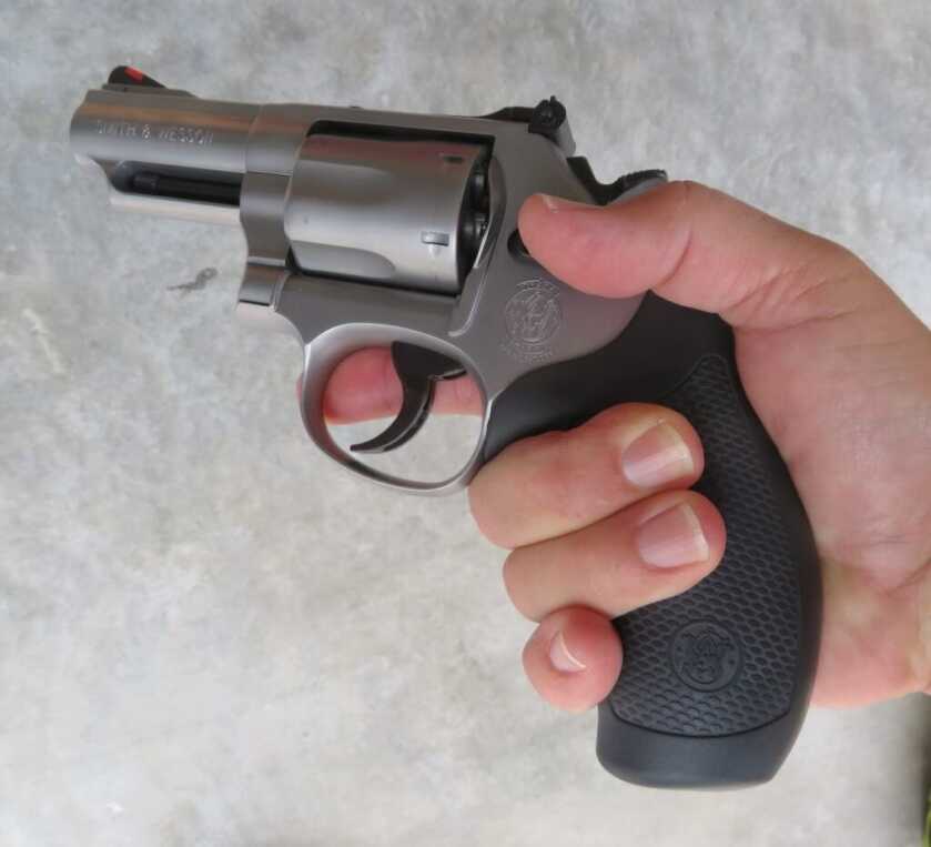 2 - S&W Model 66 Combat Magnum: Benchmark In 357 Magnum Carry Rubber grip on S&W Model 66.