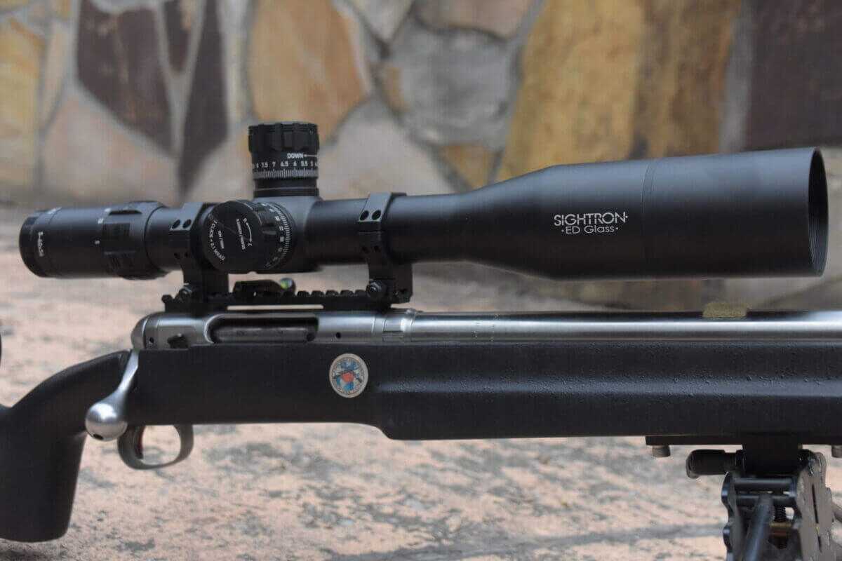 Sightron SVIII Sightron SVIII mounted on a rifle