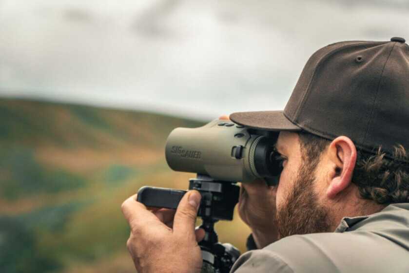 SIG Sauer KILO10K-ABS HD Gen II on a tripod