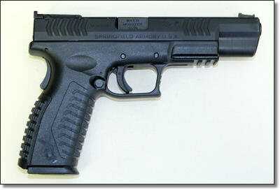 All of the XD(M) features are present on the 5.25, with added features specifically for competition shooting.