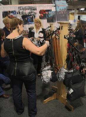 Gun Tote'n Mamas Concealed Carry Purses for Women - SHOT Show 2013