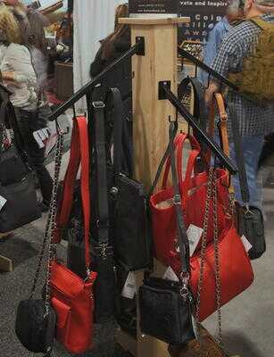 Gun Tote'n Mamas Concealed Carry Purses for Women - SHOT Show 2013