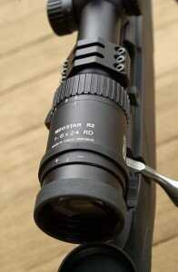 The knurled knob provides quick and positive zoom from one power all the way to six power.