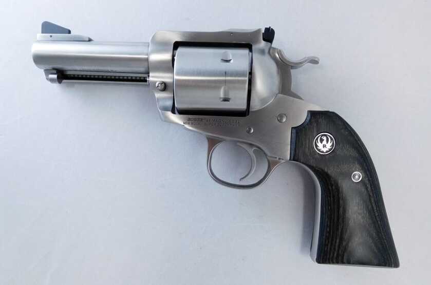 Single-Action Ruger Super Blackhawk Bisley .44 Mag.