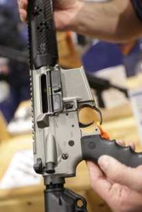 Fred Eichler's Rock River LAR-15: Perfect Lightweight AR for Predators — SHOT Show 2018