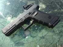 State of the Art: Brimstone Gunsmithing's DeltaPoint Glock