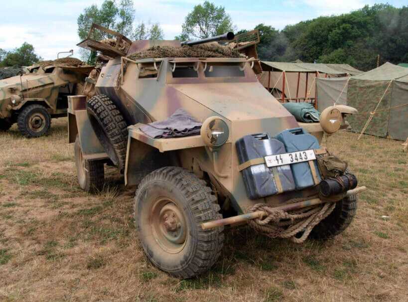 3-Will- The Lunatic Limey that Poked a Panzer with a Parasol