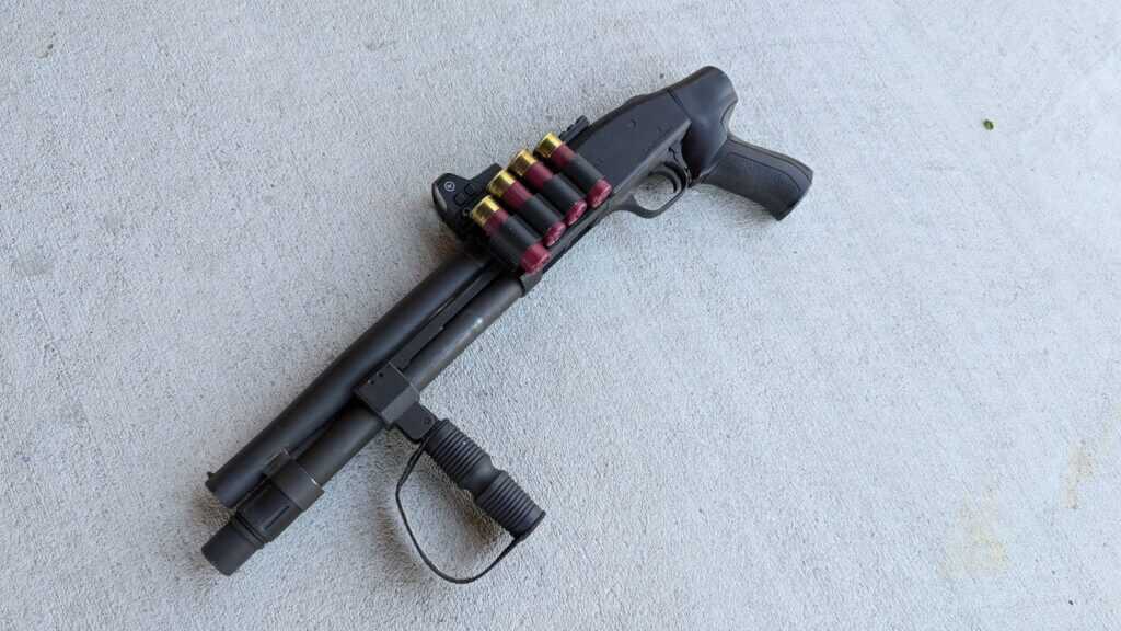 compact cruiser with accessories