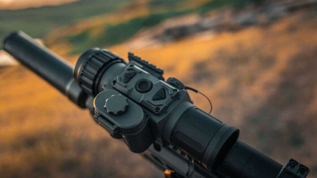 Armasight Operator 640 1-4x35mm Thermal Clipon buttons