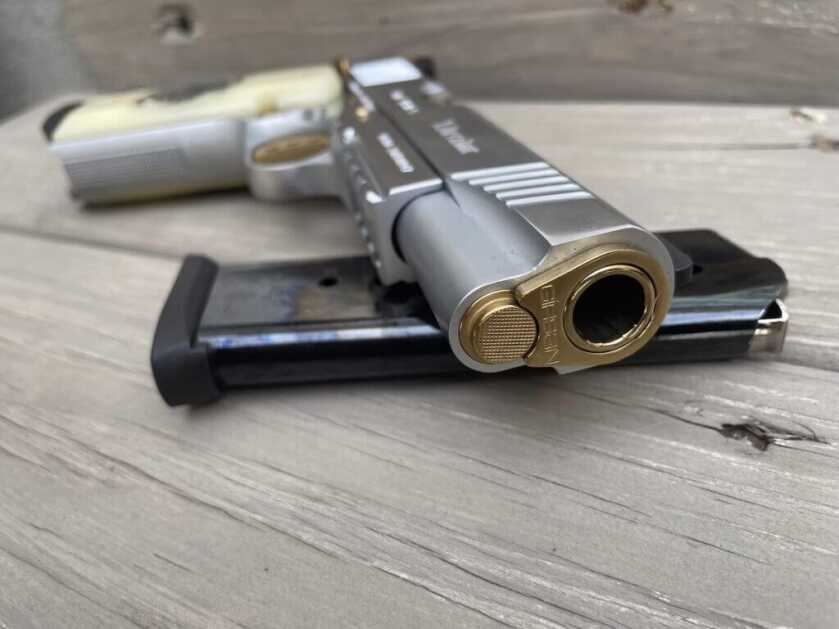  EAA 1911 Liberador muzzle