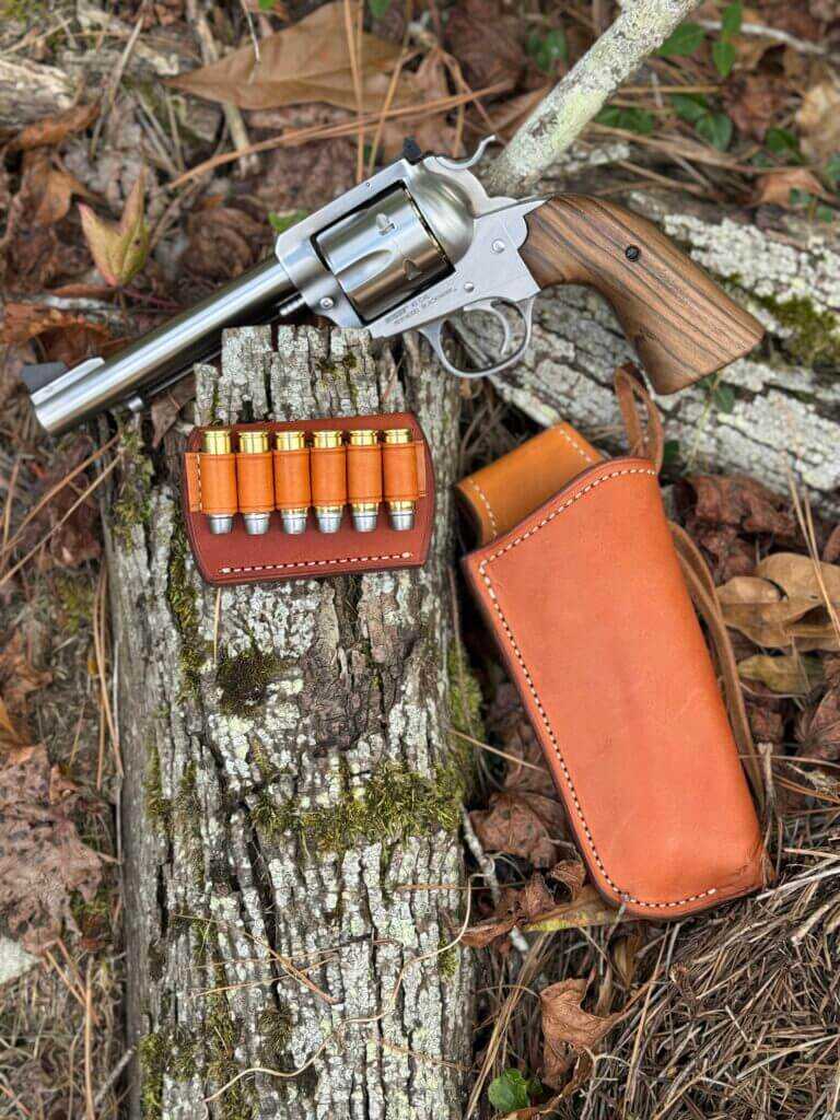 Ruger Blackhawk with Barranti No 5 commemorative leather holster