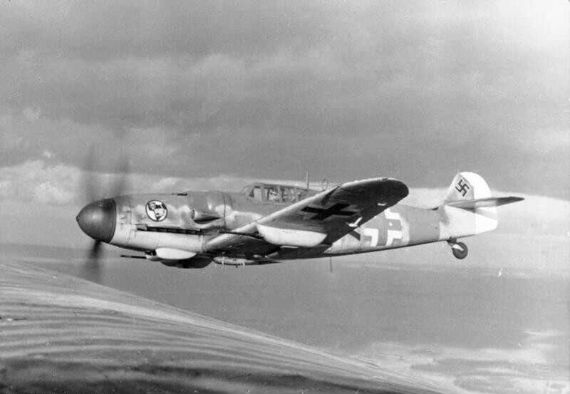 Messerschmitt Bf109 fighter profile, Luftwaffe WW2 workhorse photo