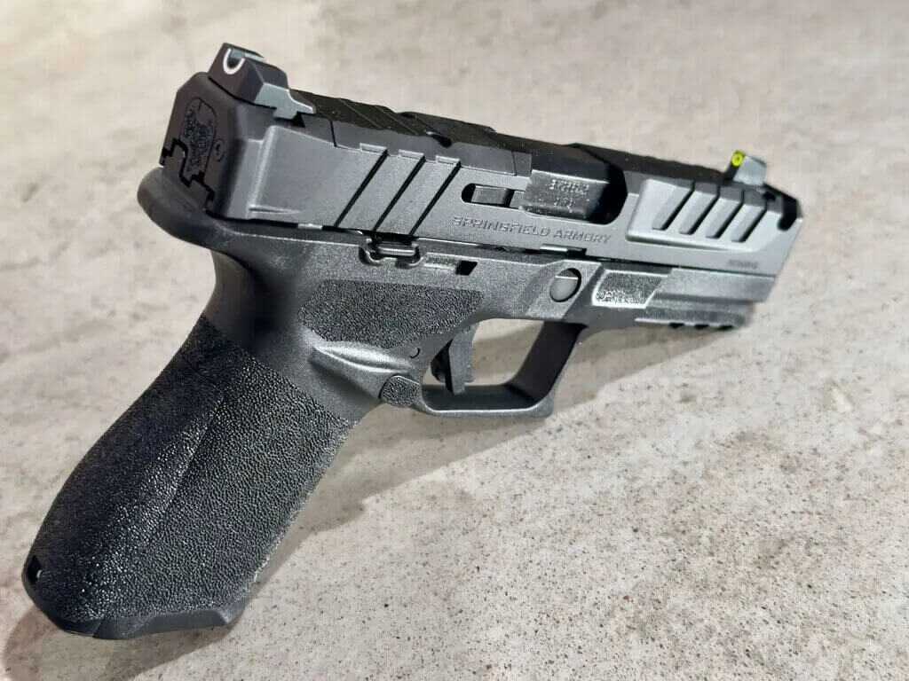 Best concealed carry handguns 2025 guide with Echelon 4.0C Comp compact 9mm optics ready pisto