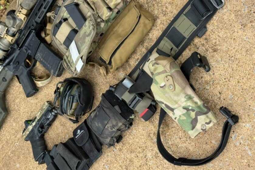 Safariland 6378RDS ALS retention holster rig used in run and gun competitions