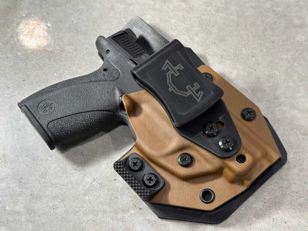 Invader Concepts Outlaw IWB holster with S&W Bodyguard 2.0 Carry Comp, kydex shell and leather backing