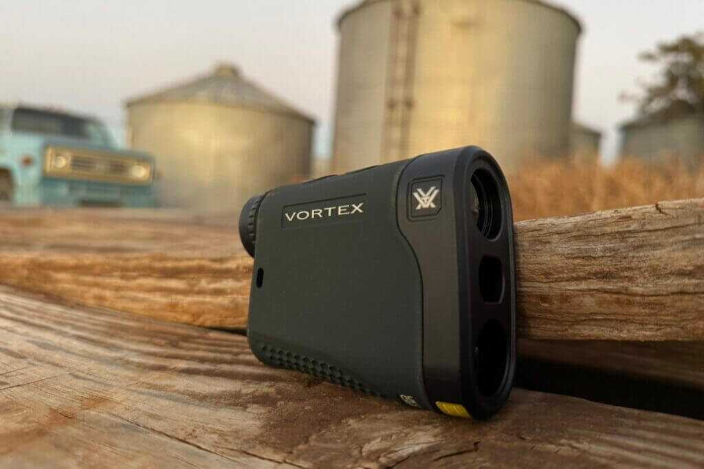Vortex Triumph HD 850 laser rangefinder review showing the compact budget hunting rangefinder