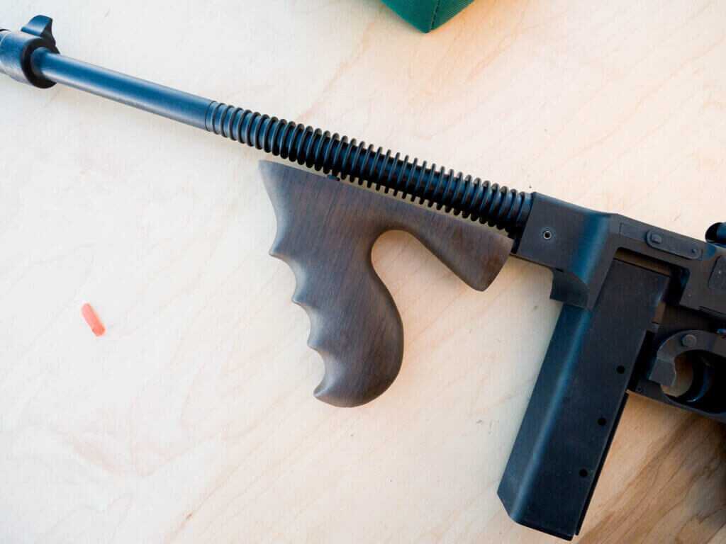 close up view of the foreend grip with the gun pointing to the left.