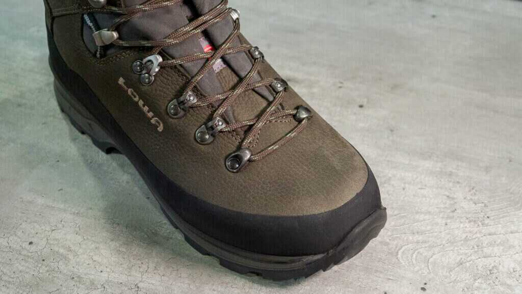 close up of the toe of the boot.