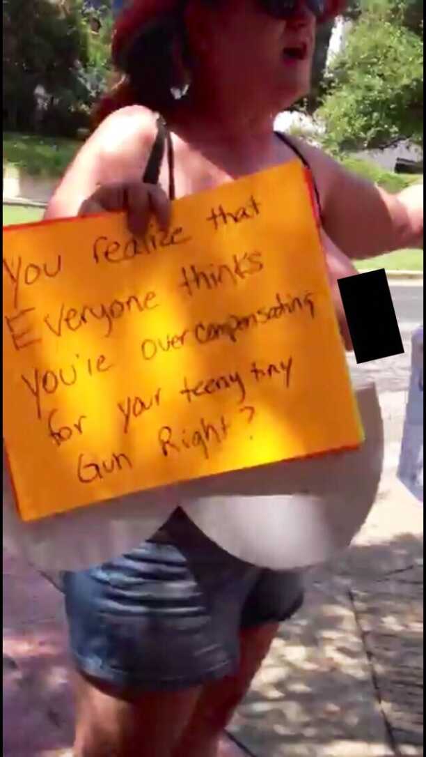 Another sign.  (Photo: Buzzpo)