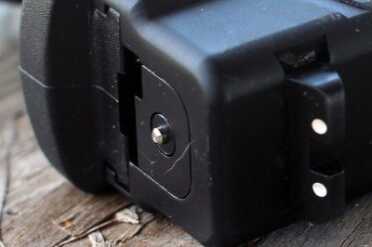 The striker status indicator is easily visible.