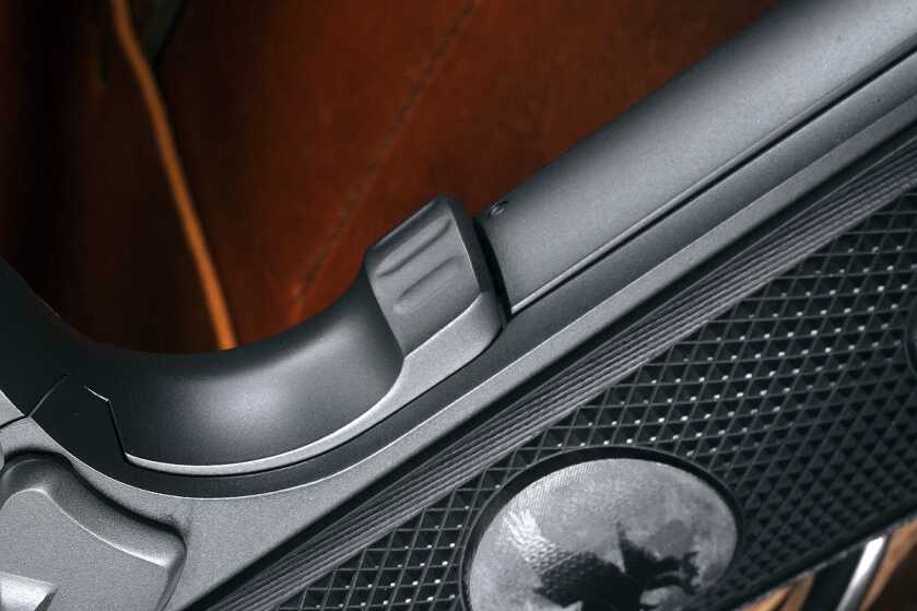 Guns & Ammo Nighthawk 4