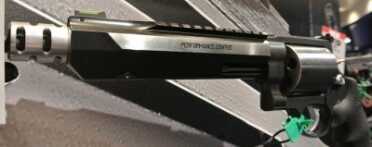 Smith's 460 Bone Collector Custom Shop Limited Edition - SHOT Show 2015 Performance Center