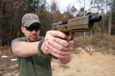 If you do have big hands, the FNX-45 should be a natural fit.