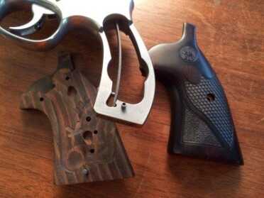 Note the pins on both the frame and inside the stocks to prevent shifting of the two halves.