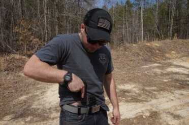 G-Code's New INCOG Holster--Review And it is easy to tuck the shirt behind the holster when you need the freedom and clearance.
