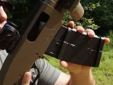 Micro Black Aces Shotgun! Is it Legal? Rock the new mag back in.