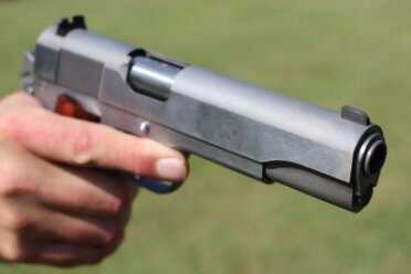 The matte stainless helps hold back some of the glare.