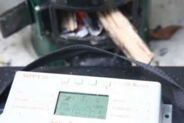 I was able to maintain up to a .4 amp charge measured with this charge controller. The arrows showing that charge was moving from the input to the battery lit up almost immediately, and continued long after the amp meter had gone to zero. The circuitry seems to be a real miser with capturing what electricity can be captured.