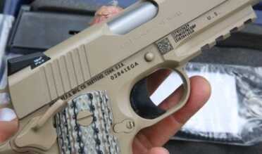 My gun came with Trijicon night sights. 