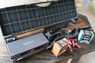 Benelli 828U--The Future of the Over-Under Shotgun I love the included hard case, especially the padded tartan interior.