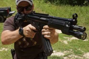 With a cheek weld, the gun is sufficiently braced. Not optimal, but it works. 