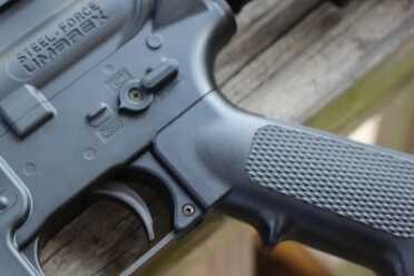 Perfect Christmas? Umarex Steel Force The safety works like it would an an AR.