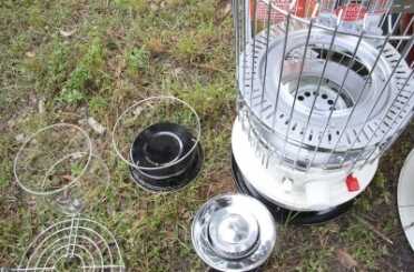 Prepping 101: Off Grid Heating With Diesel and Oil The small Kero-World has a nice glass viewing window, but it is less durable than the larger 23,000 BTU unit which uses a mica window.