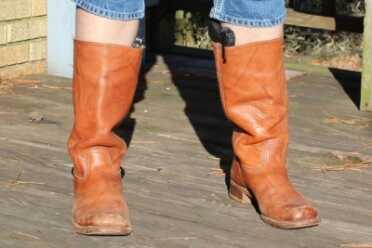 It was a trick question. There's a GLOCK 42 on one, and a P3AT on the other. Sexy legs, huh.