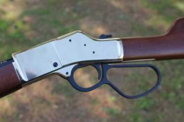 Large lever loop on the Big Boy Carbine, good for gloved hands or playing John Wayne. 