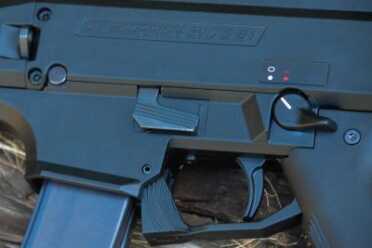 The EVO 3 S1 features easy to use and fully ambidextrous controls. 