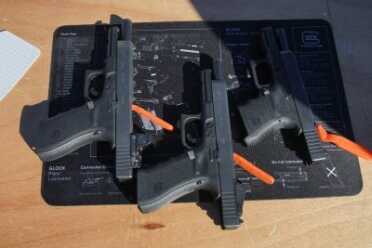 10mm Glock Shootoff - Clay vs. Team Shooter - Media Day at the Range SHOT Show 2017