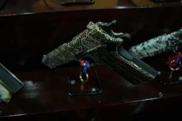 Iver Johnson Arms: 4-Barrel .22 LR Derringer, Semi-Auto Pistol-Grip Shotgun - SHOT Show 2017