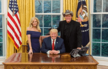 Ted Nugent, Kid Rock, Sarah Palin & Trump Have Dinner at White House
