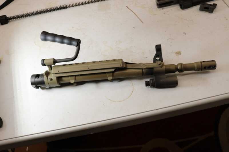 A Street-Legal Spec Ops SAW? The FN M249S Para – Full Review.