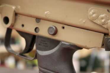 A Street-Legal Spec Ops SAW? The FN M249S Para – Full Review.