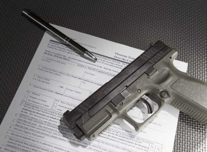 Why Background Checks Are A Lie: Stopping Psychos and Gun Checks Are Unrelated