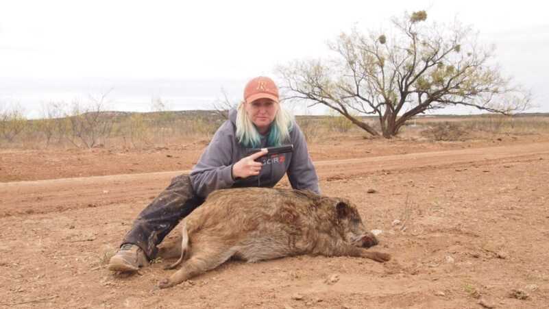 The Indomitable .40 S&W Goes Hog Hunting The Indomitable .40 S&W Goes Hog Hunting