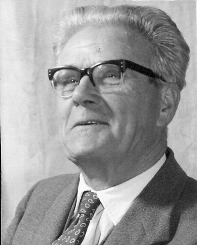 The Webley Revolver: The Seminal British Combat Wheelgun The Webley Revolver: The Seminal British Combat Wheelgun